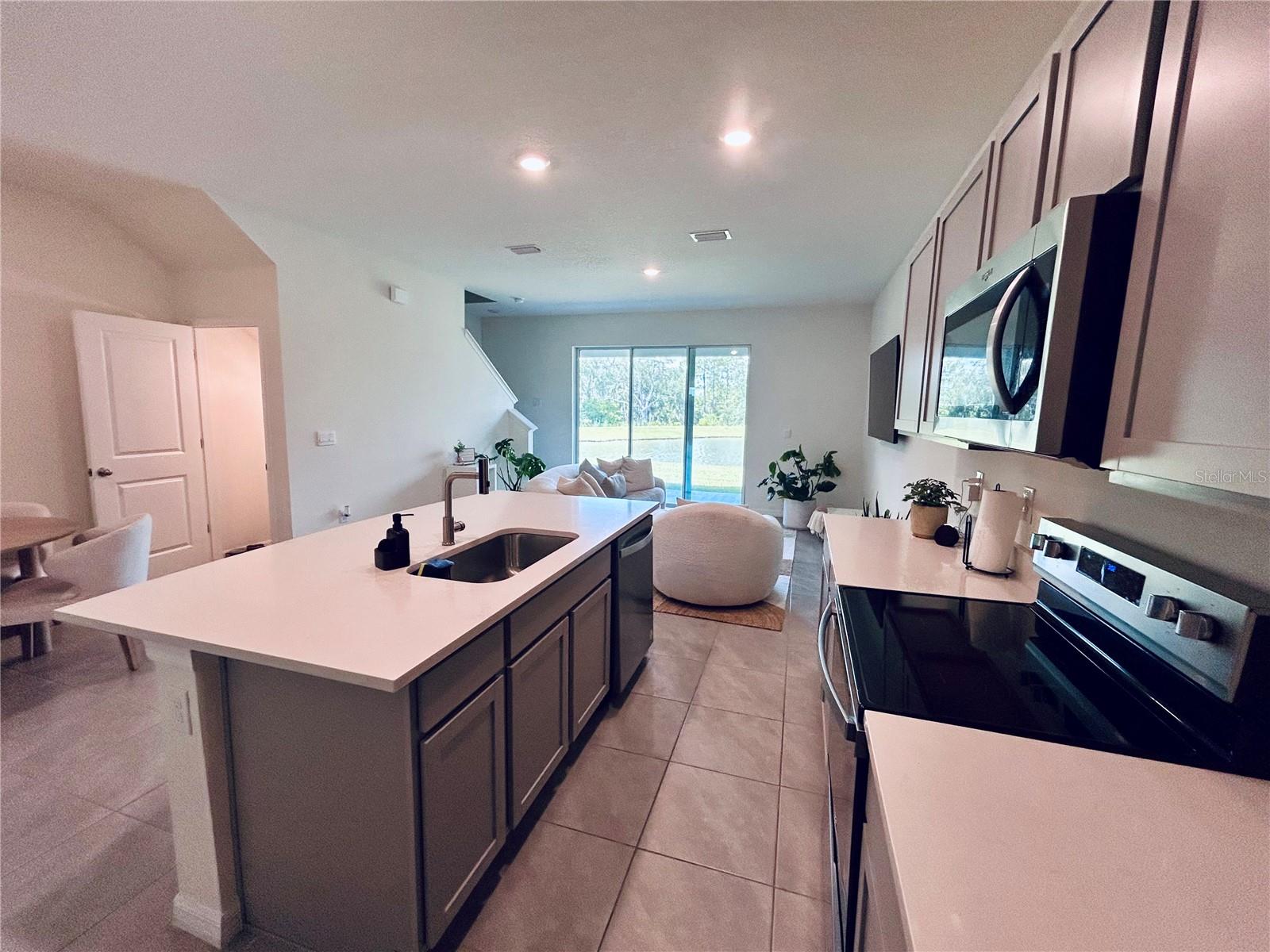 WESTGATE AT AVALON PARK - Residential Lease