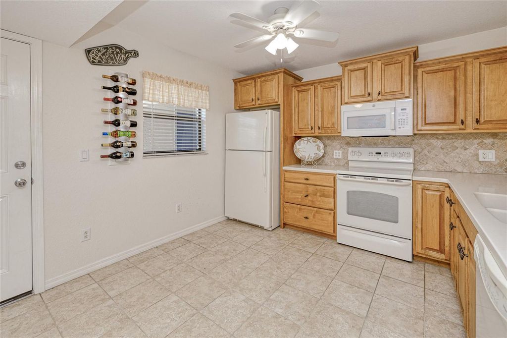Photo of 175 Kings Highway #B5, Punta Gorda, FL 33983 (MLS # C7516210)