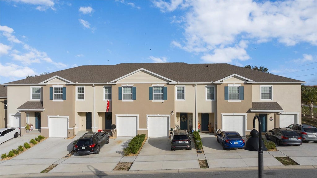Photo of 402 Feltrim Reserve Boulevard, Davenport, FL 33837 (MLS # O6441222)