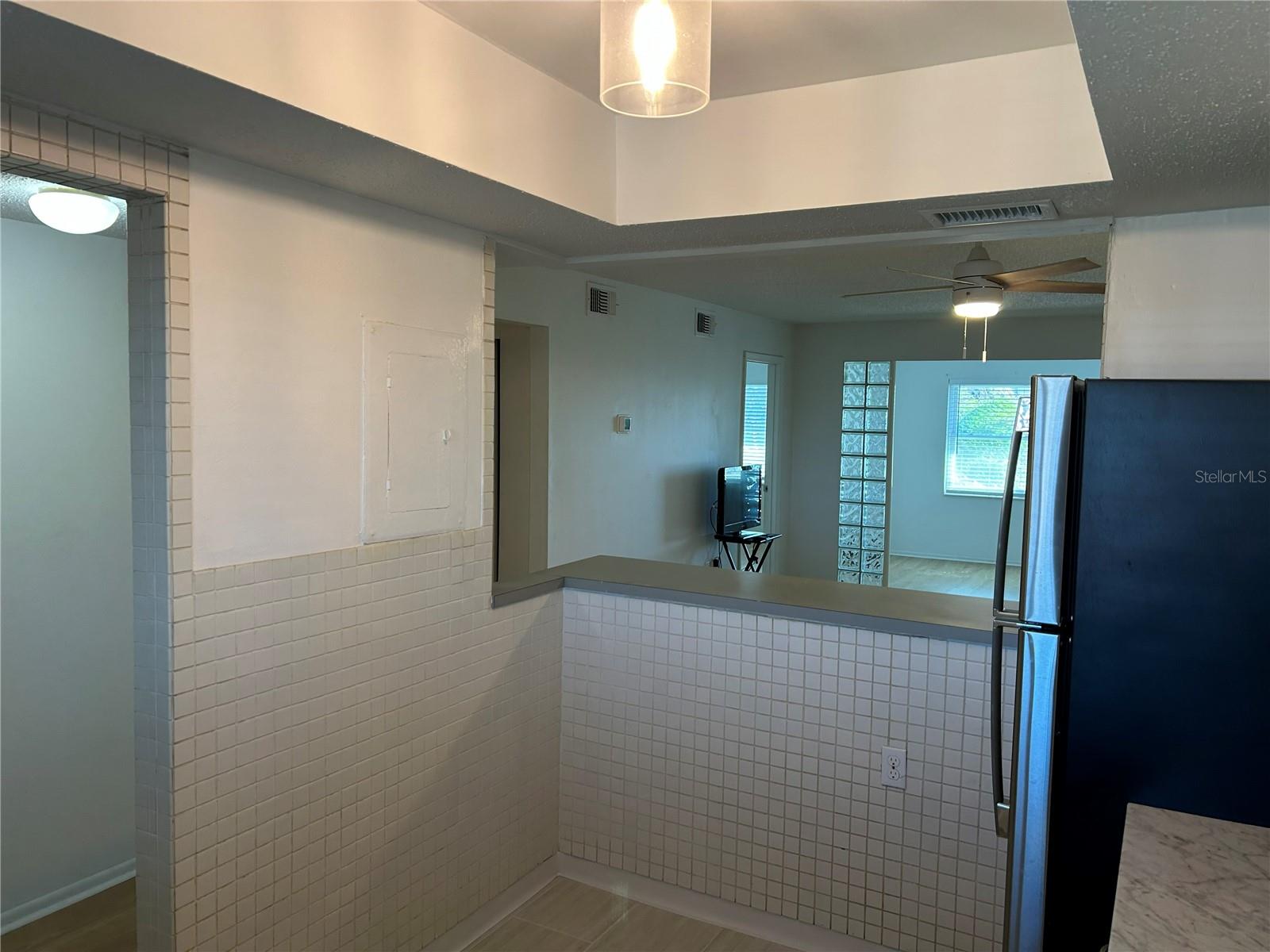 BAYSHORE ON THE LAKE APTS SEC 1 - Residential