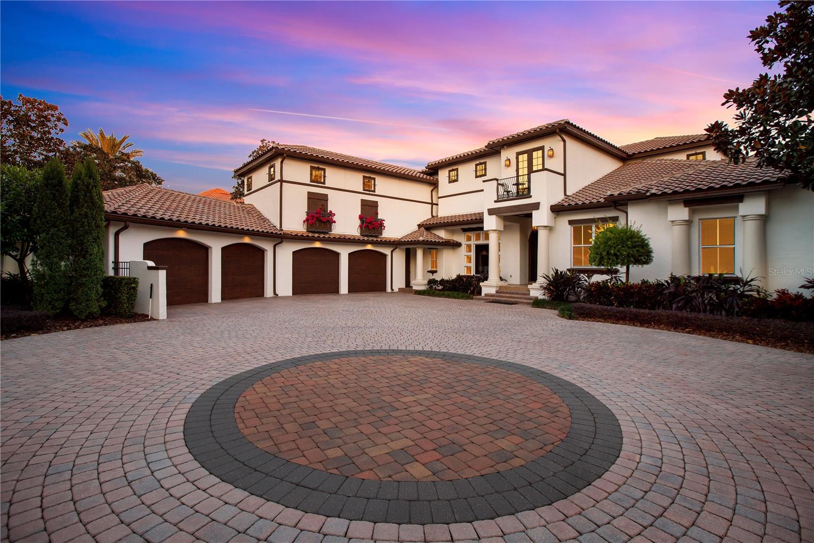 KEENES POINTE - Residential