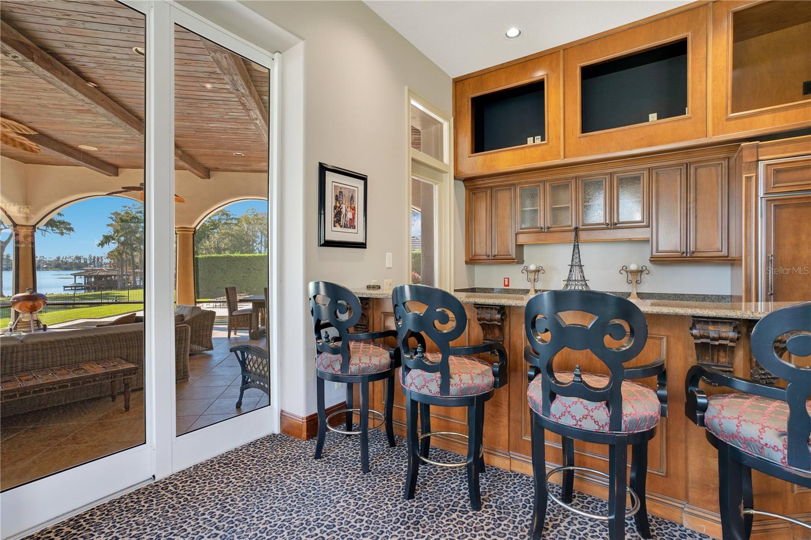 KEENES POINTE - Residential