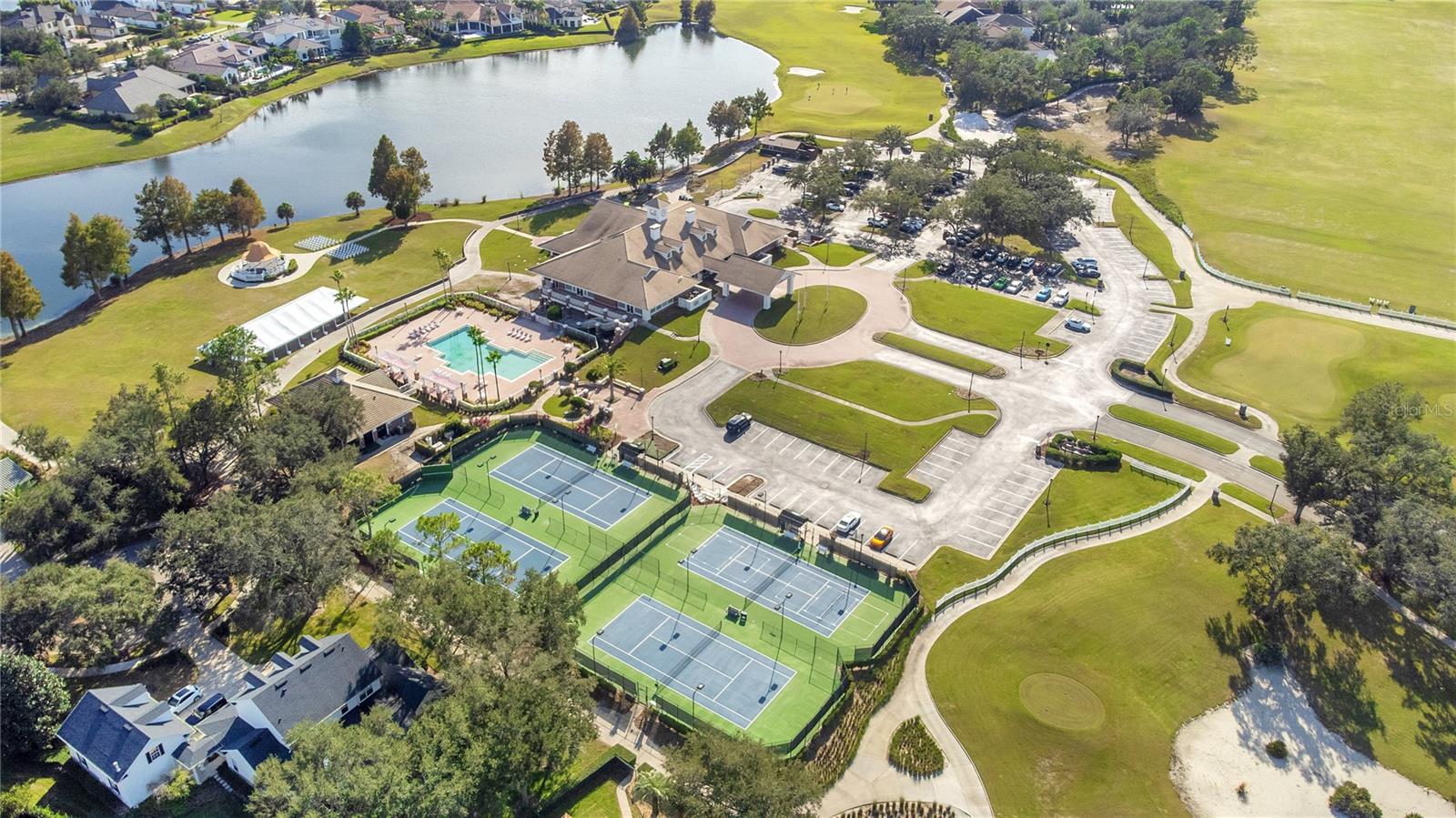 KEENES POINTE - Residential