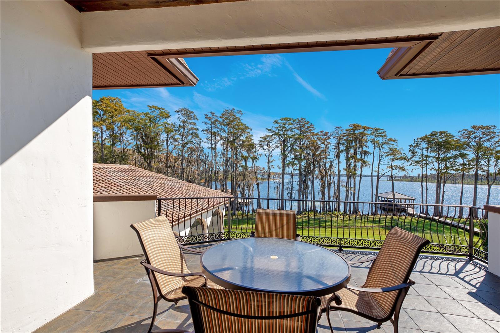 KEENES POINTE - Residential