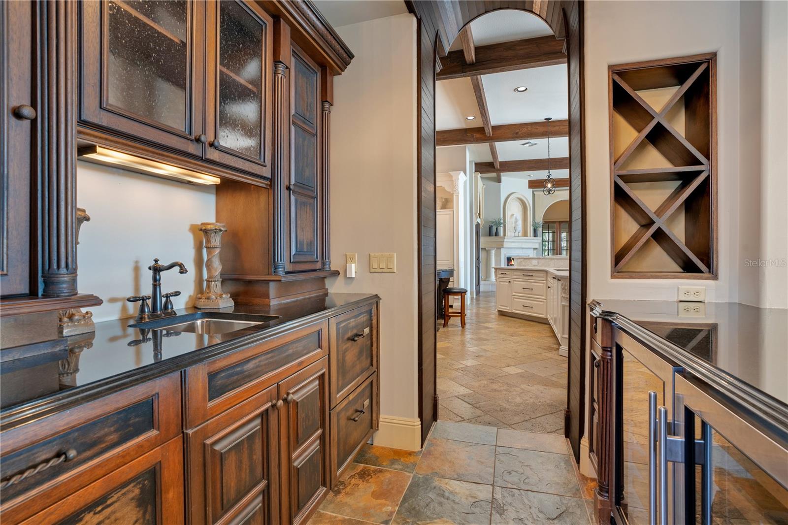 KEENES POINTE - Residential