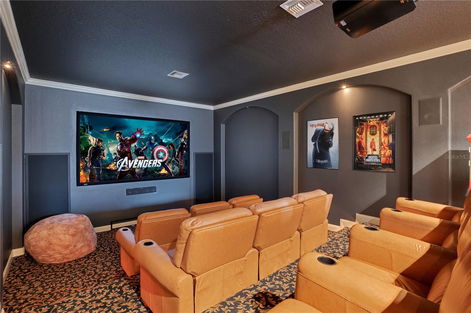 KEENES POINTE - Residential