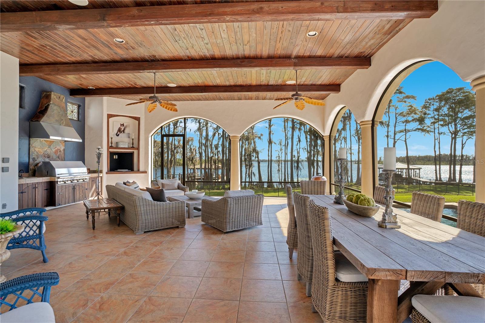 KEENES POINTE - Residential