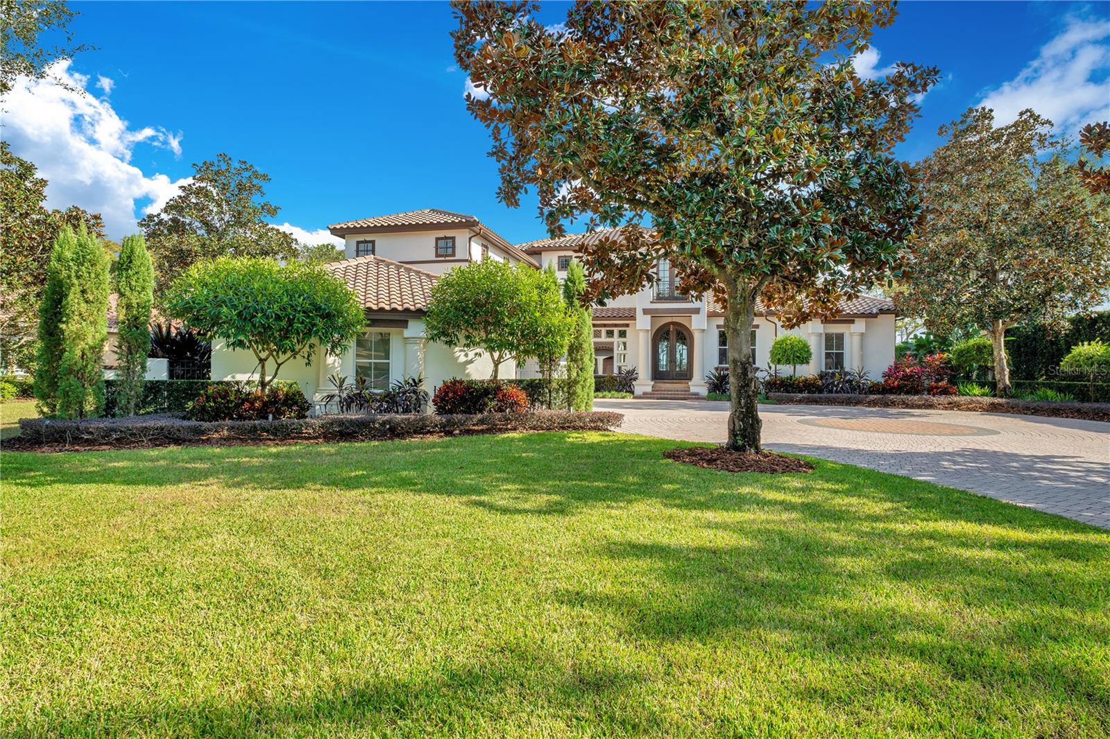 KEENES POINTE - Residential