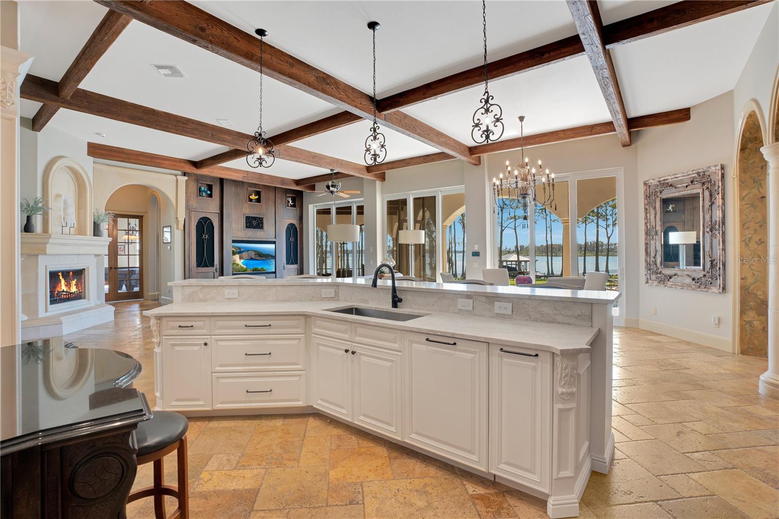 KEENES POINTE - Residential