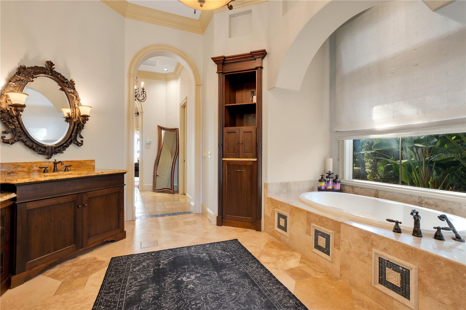 KEENES POINTE - Residential