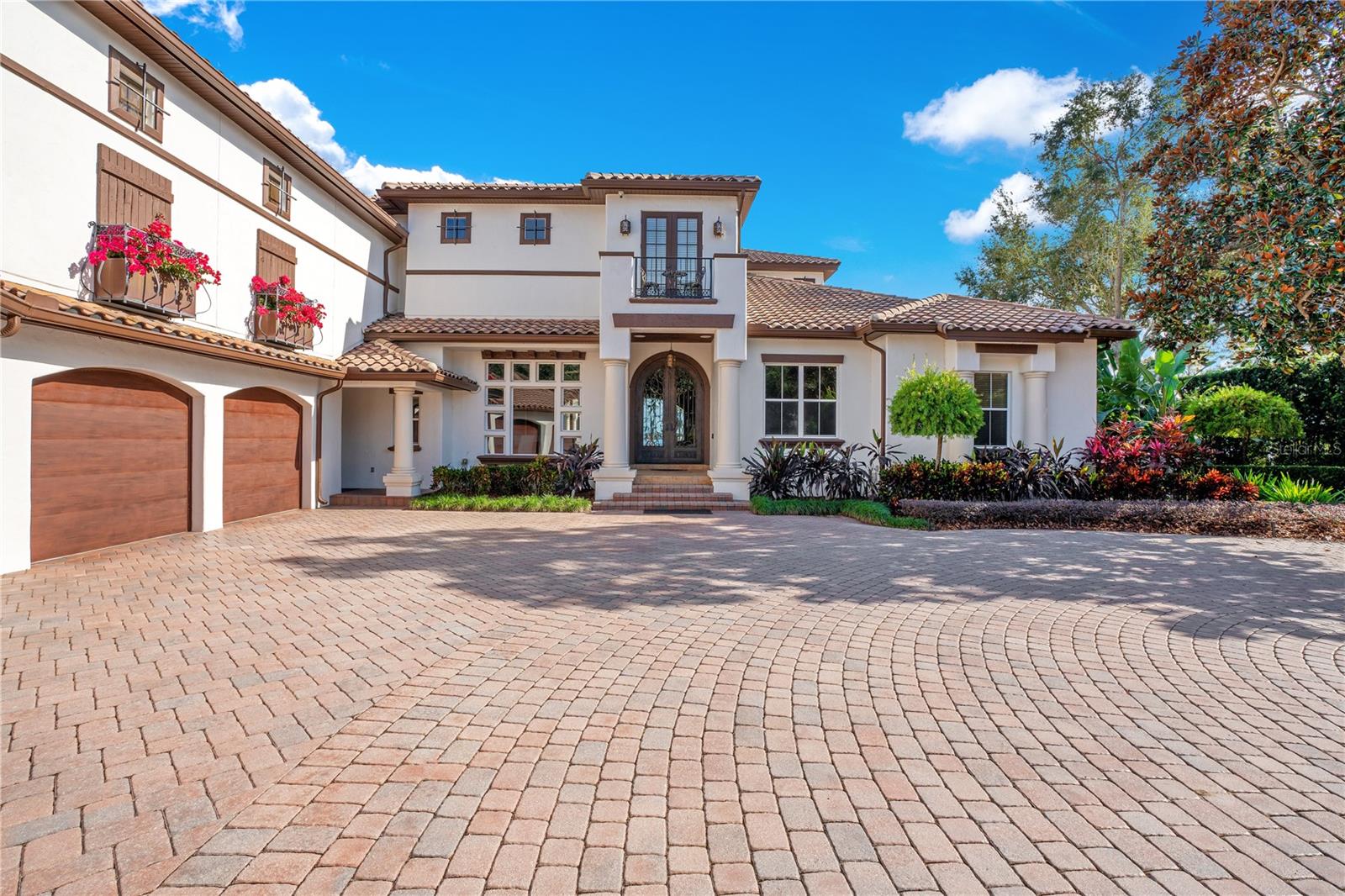 KEENES POINTE - Residential