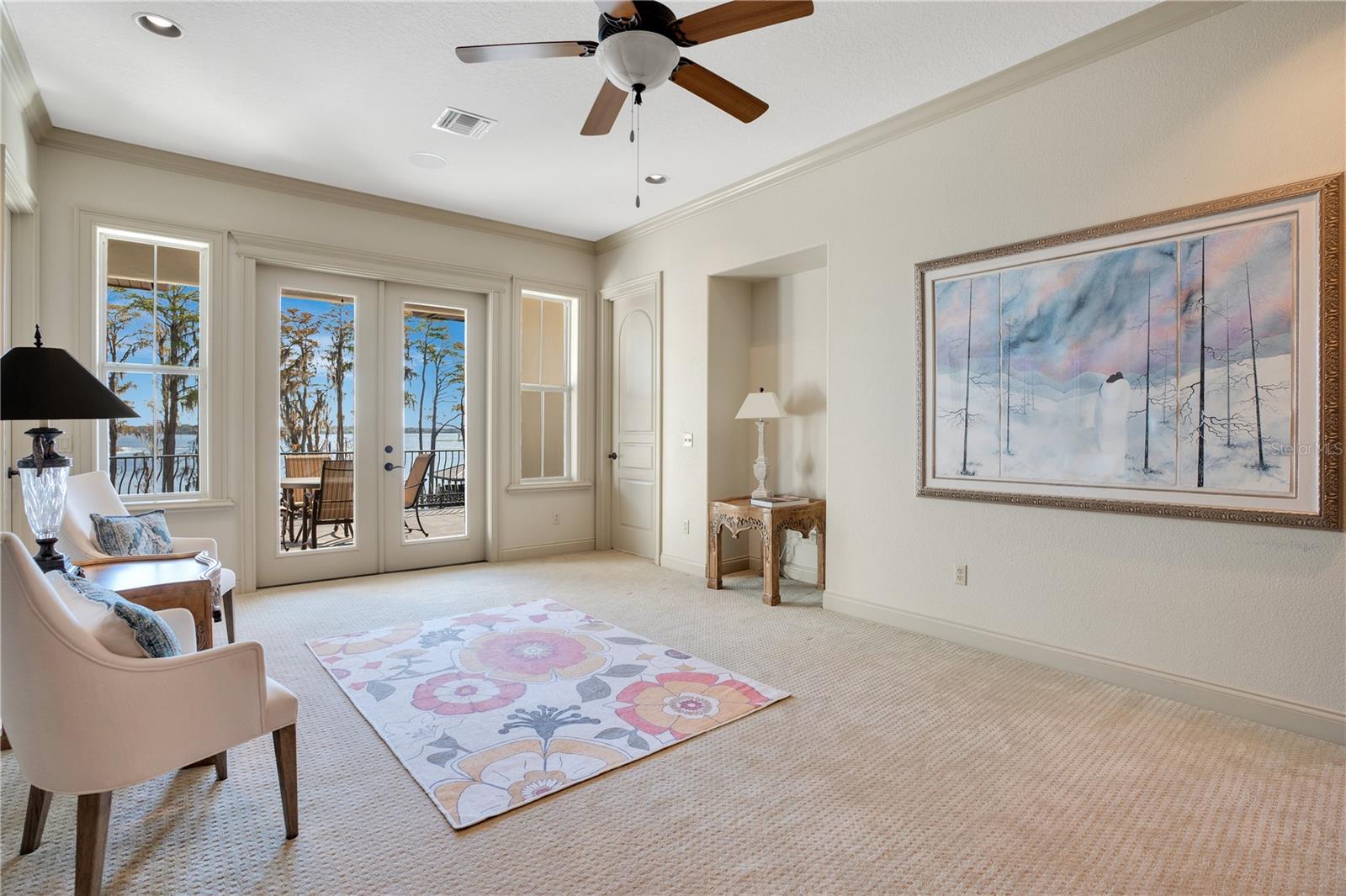 KEENES POINTE - Residential