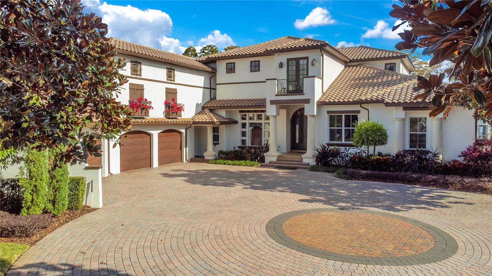 KEENES POINTE - Residential