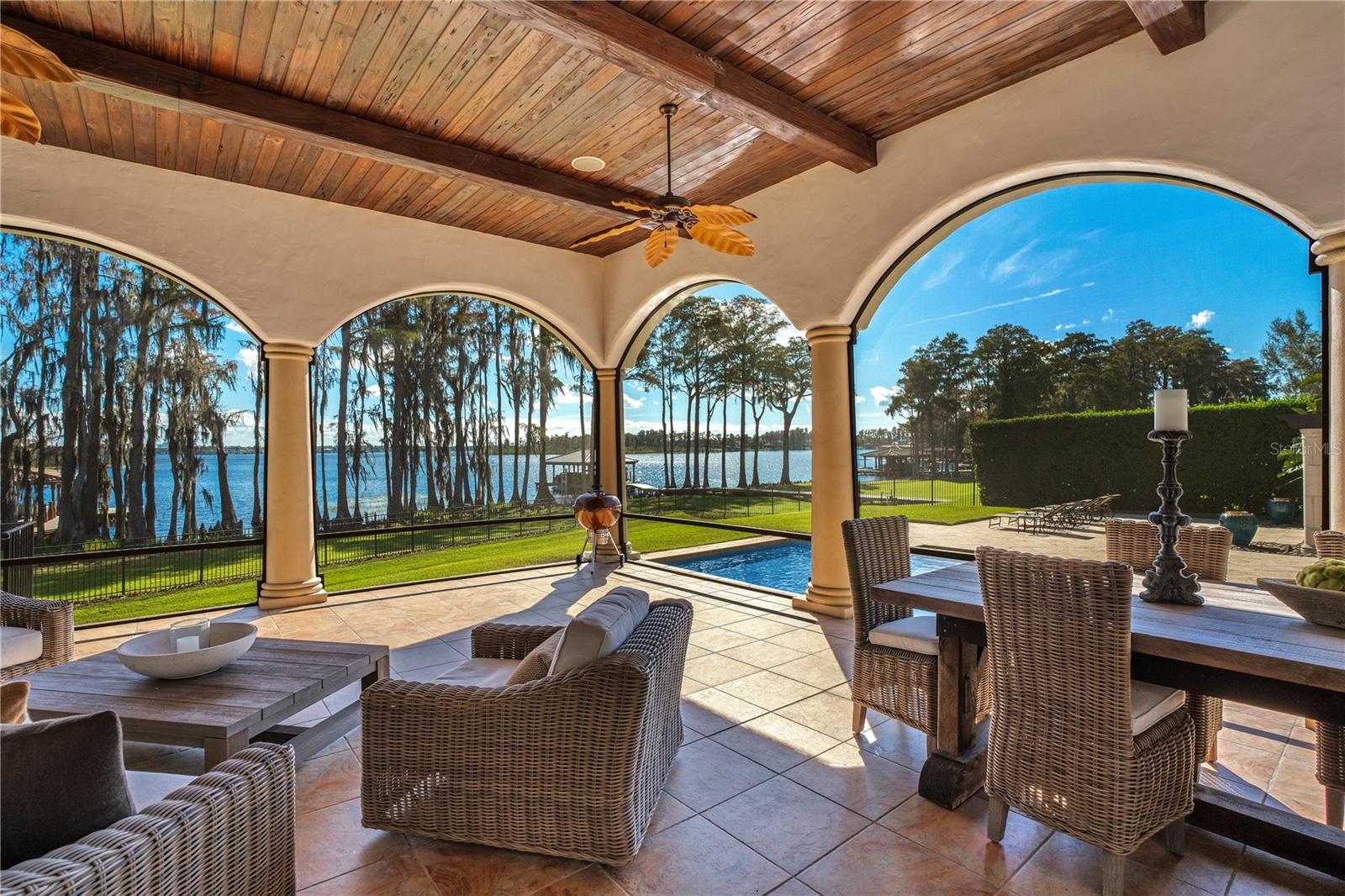 KEENES POINTE - Residential