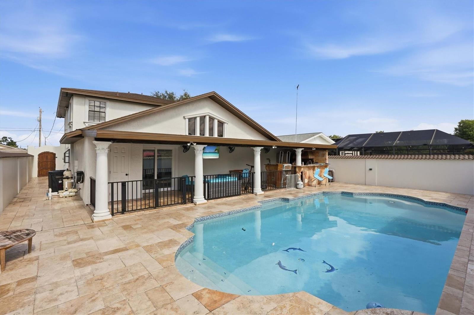 PINE CREST VILLA ADD 4 - Residential