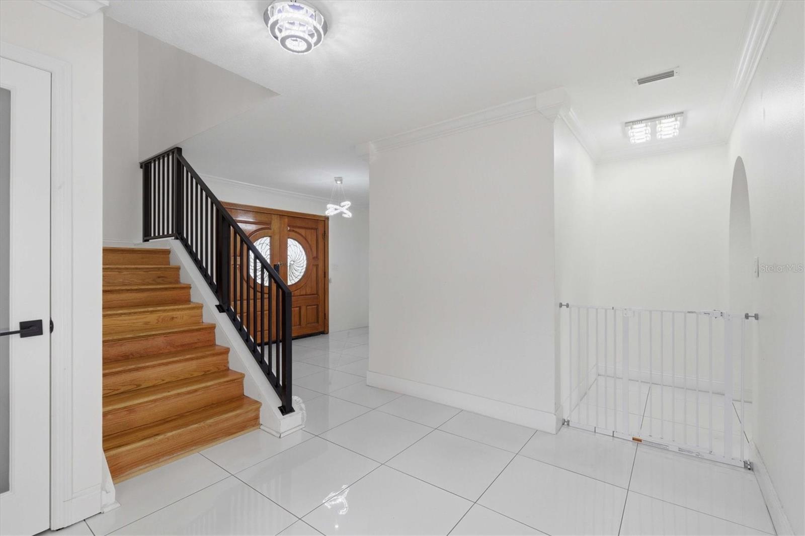 PINE CREST VILLA ADD 4 - Residential