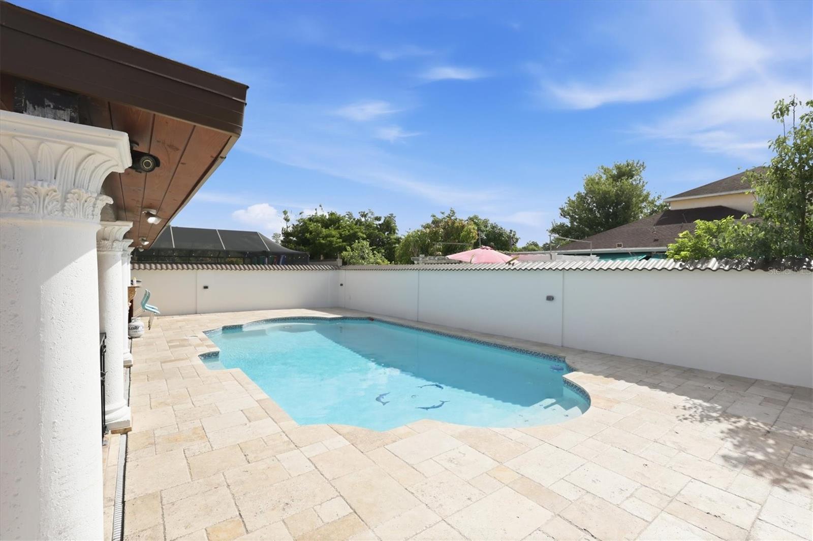 PINE CREST VILLA ADD 4 - Residential