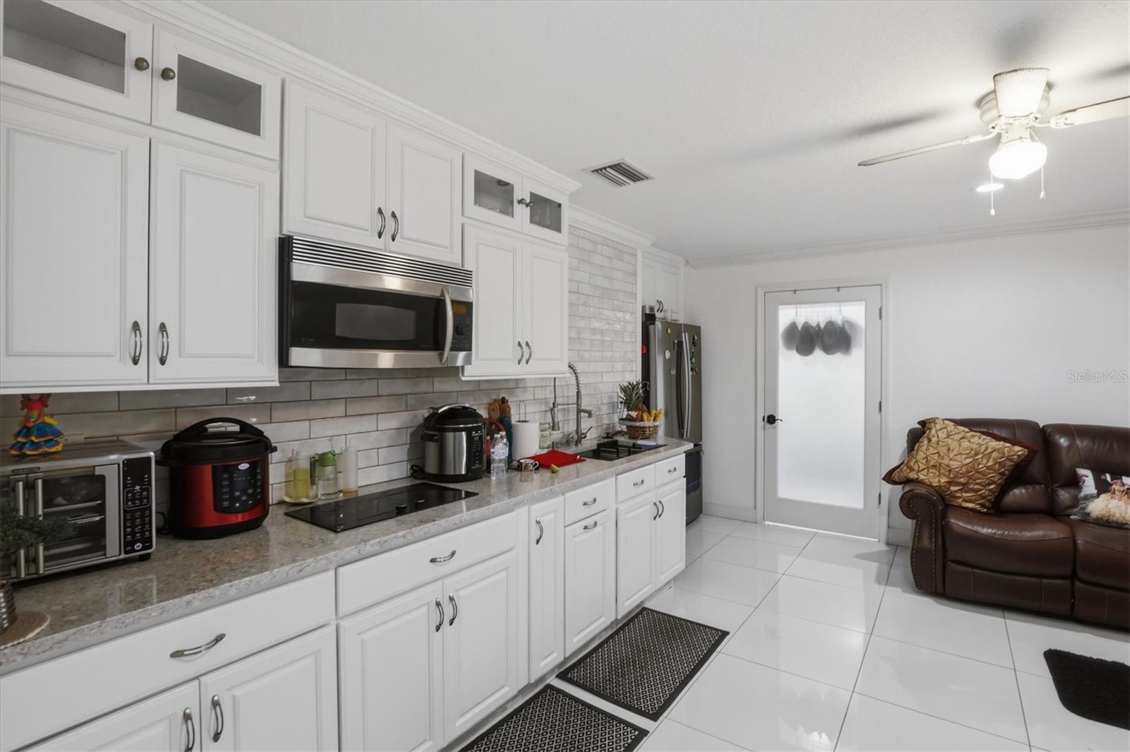 PINE CREST VILLA ADD 4 - Residential