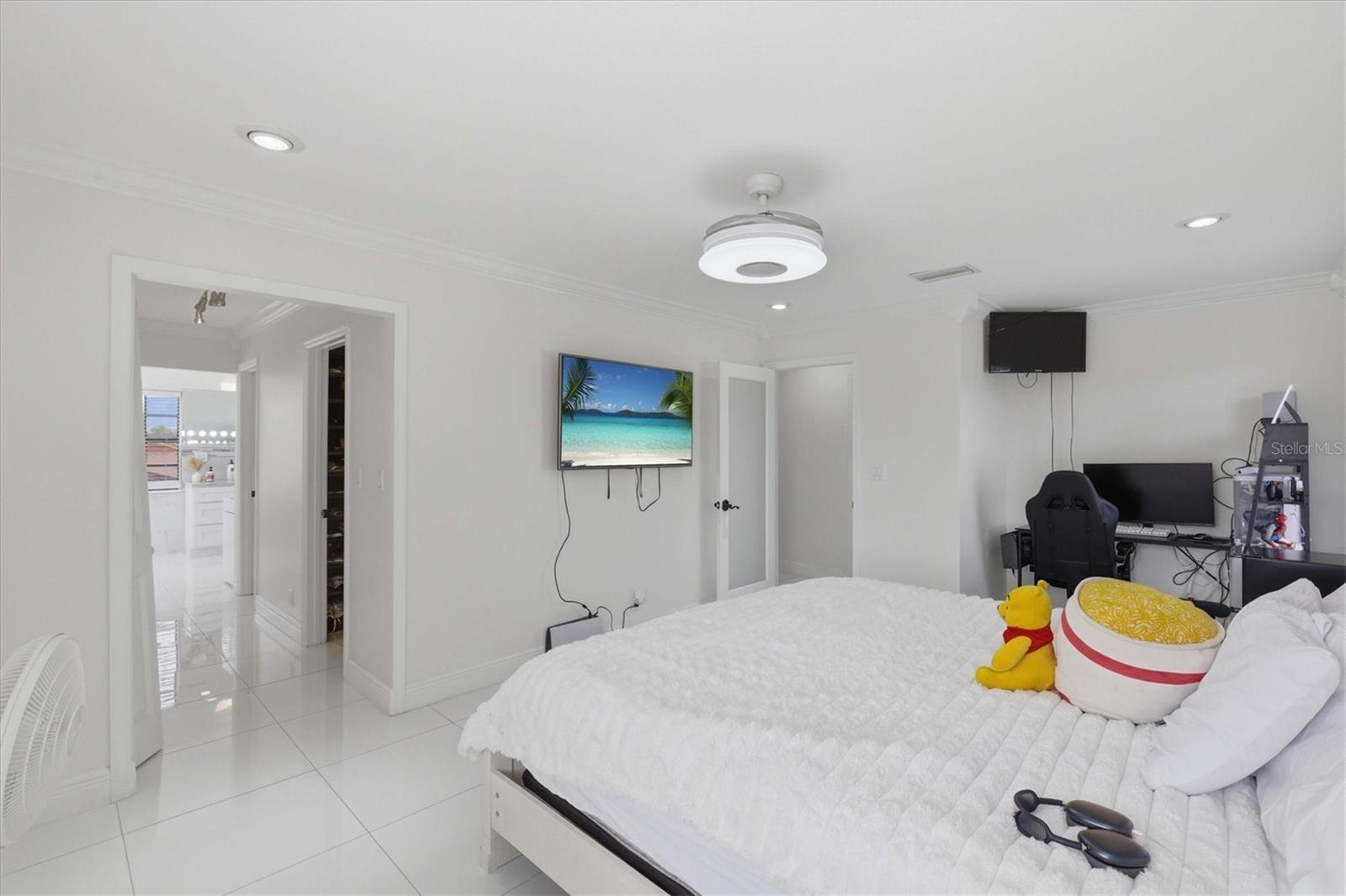 PINE CREST VILLA ADD 4 - Residential