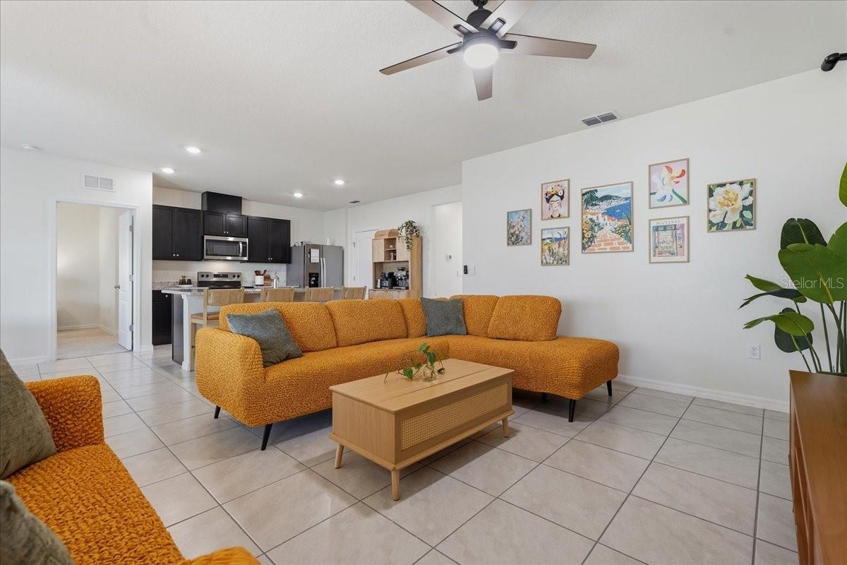 1113 GRIFFON AVE