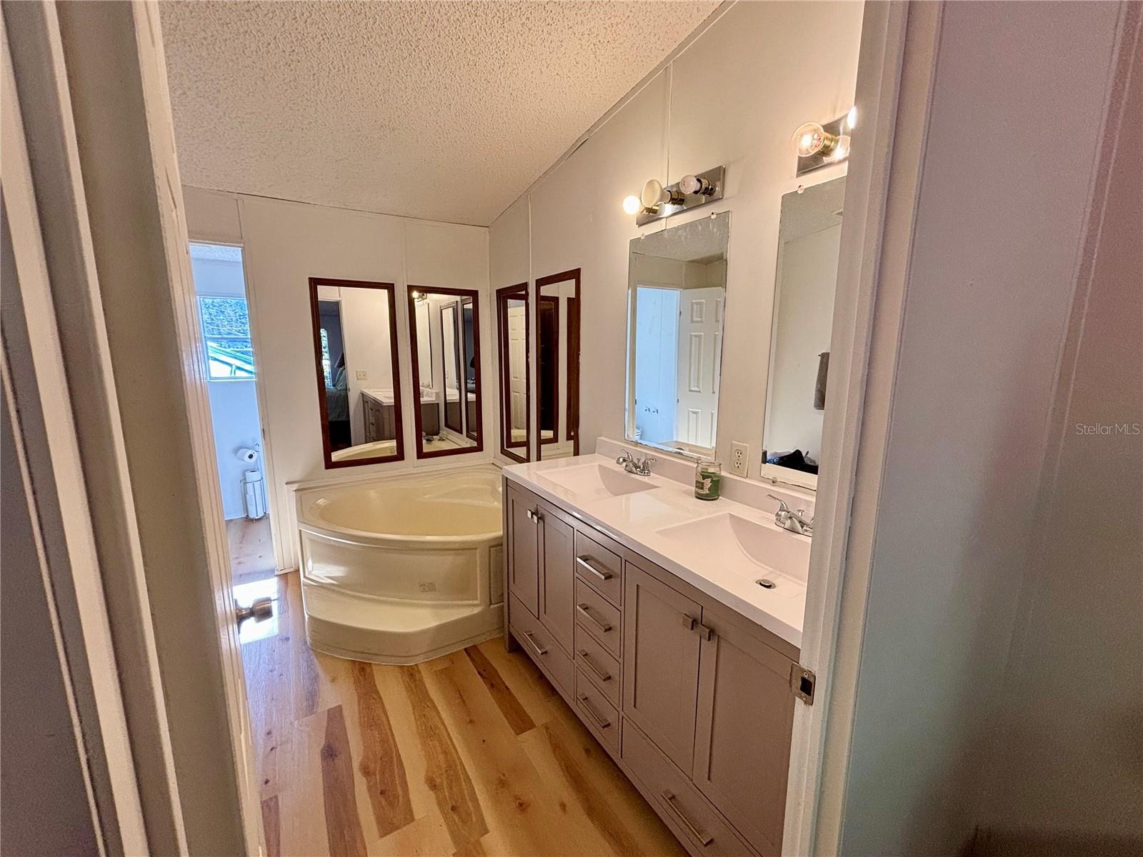 NEIGHBORHOOD 2329 - Residential