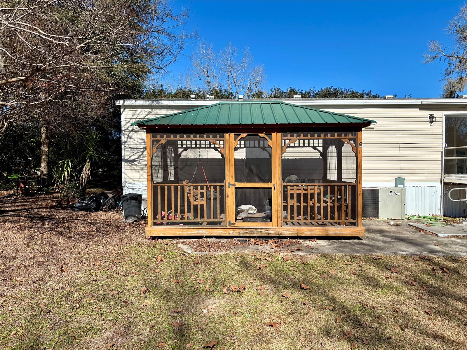 NEIGHBORHOOD 2329 - Residential