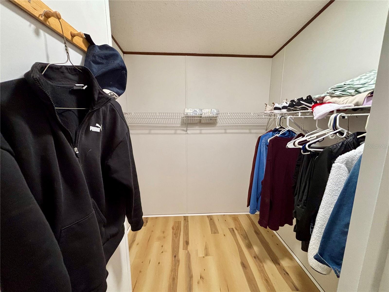 NEIGHBORHOOD 2329 - Residential