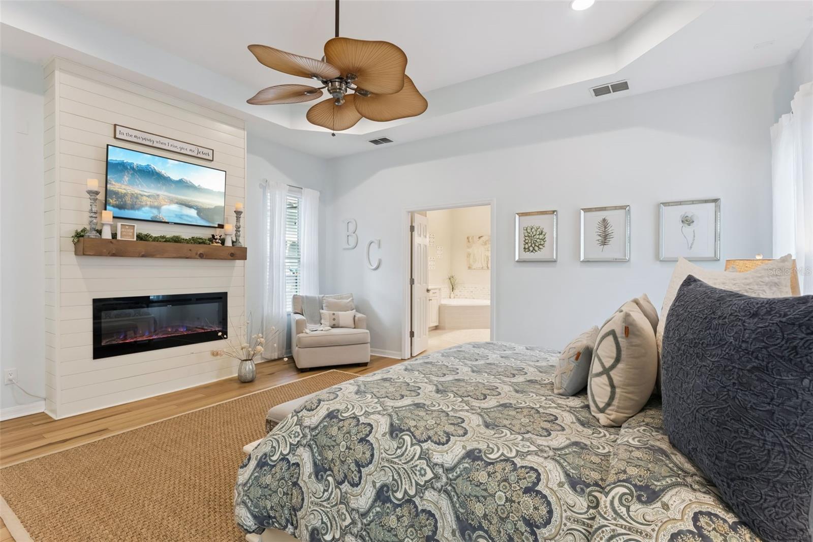 AVERY PARK - Residential