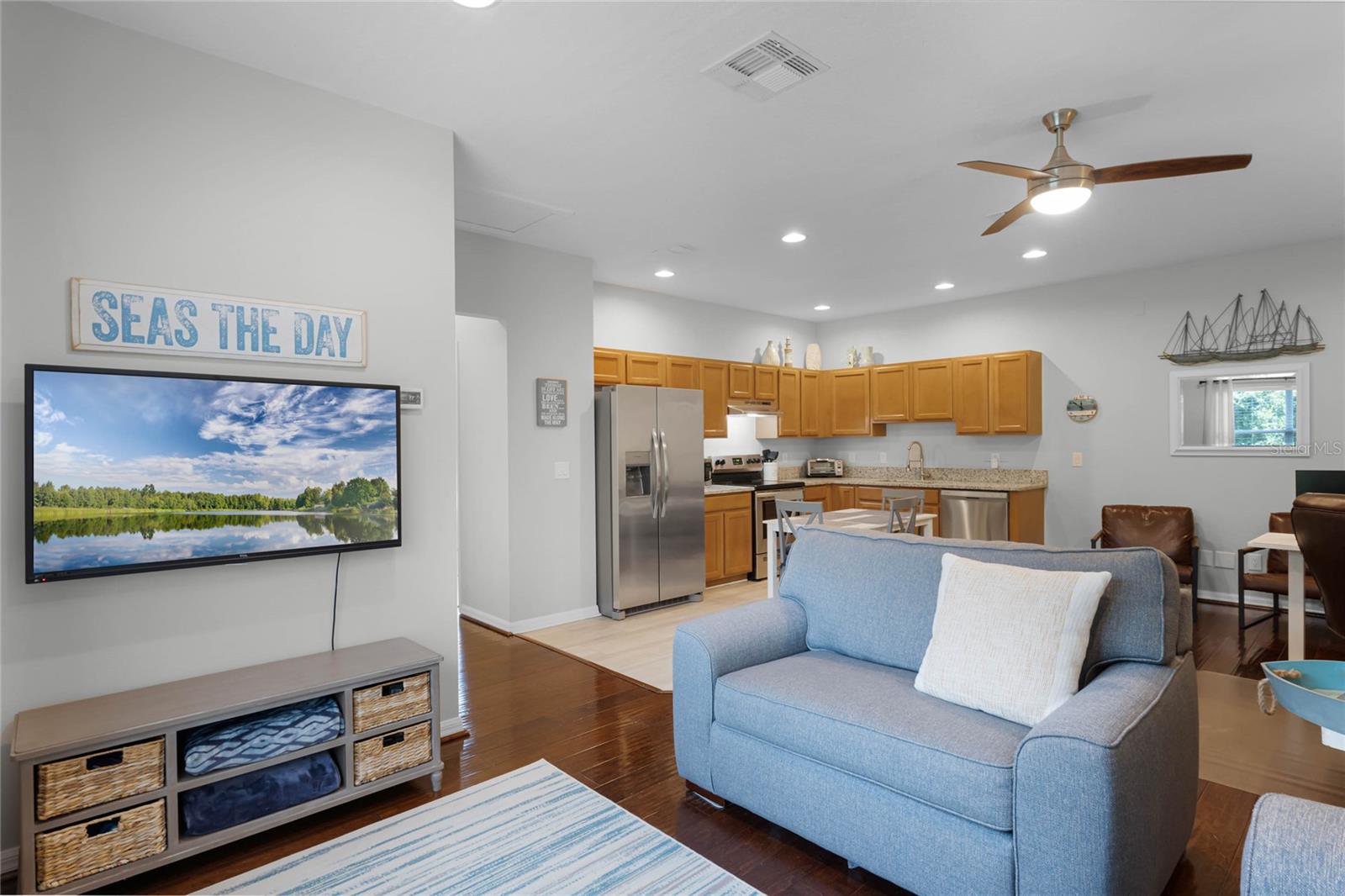 AVERY PARK - Residential