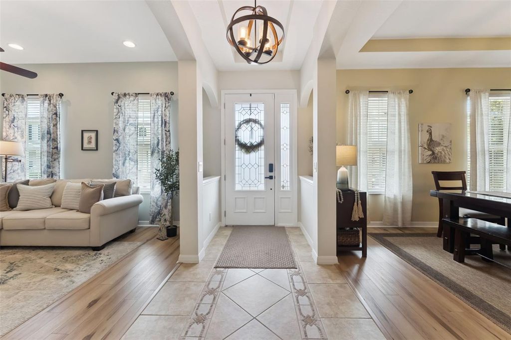 Photo of 420 Park Lake Drive, Winter Springs, FL 32708 (MLS # O6395478)