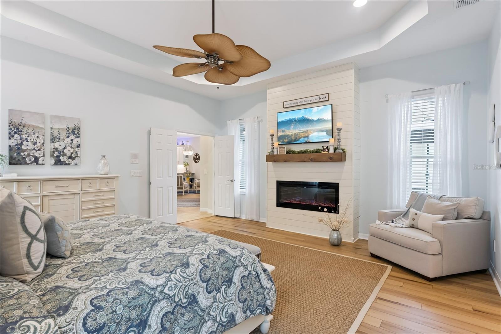 AVERY PARK - Residential