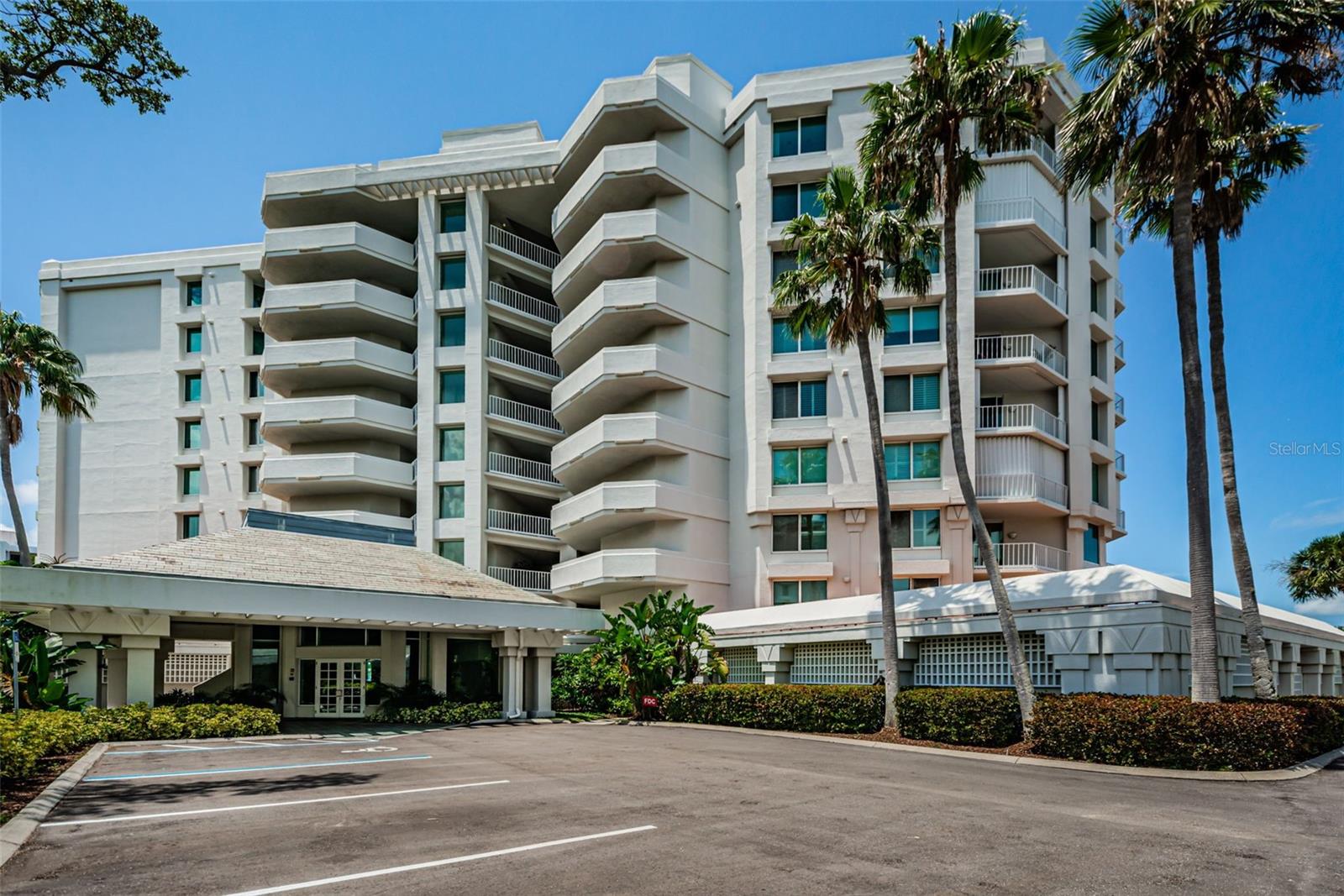 1 SEASIDE LANE 302