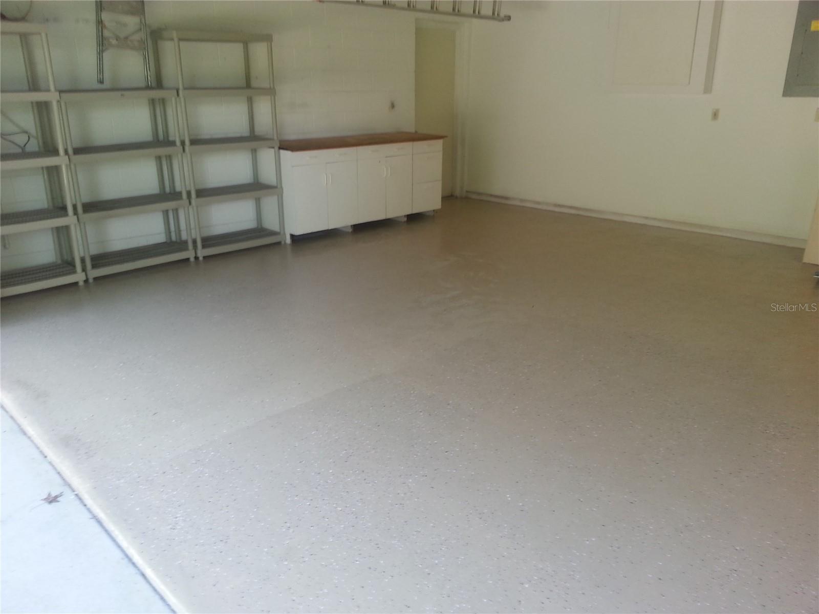 SILVER WOODS PH 02 - Residential Lease