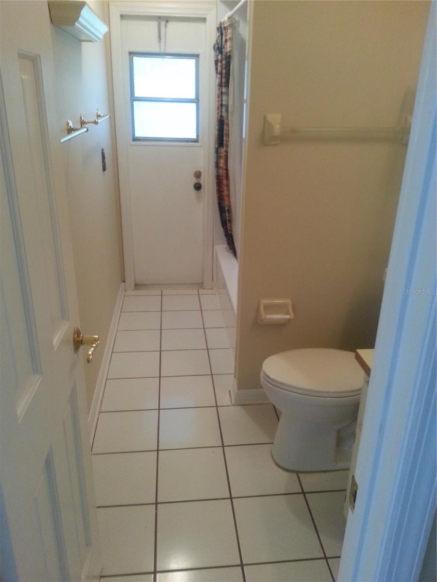 SILVER WOODS PH 02 - Residential Lease