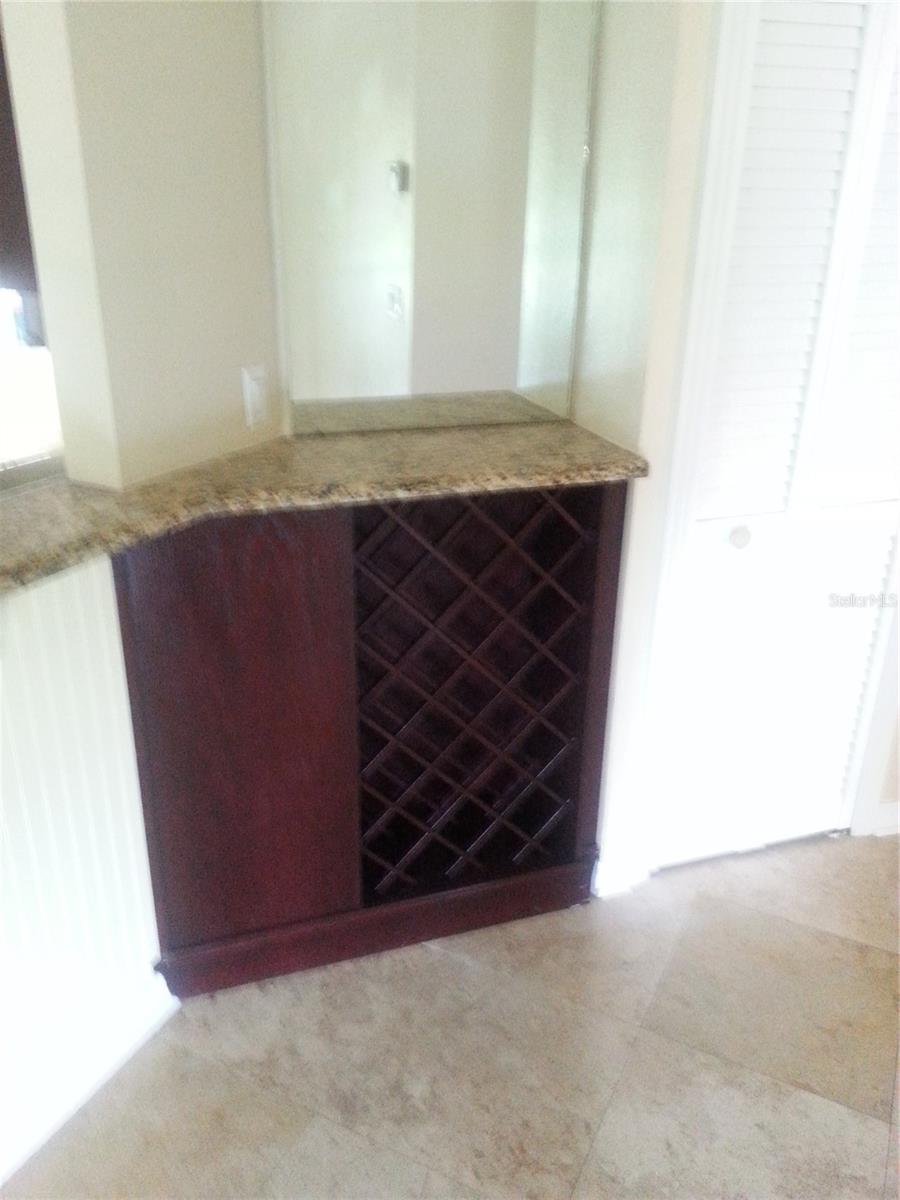 SILVER WOODS PH 02 - Residential Lease