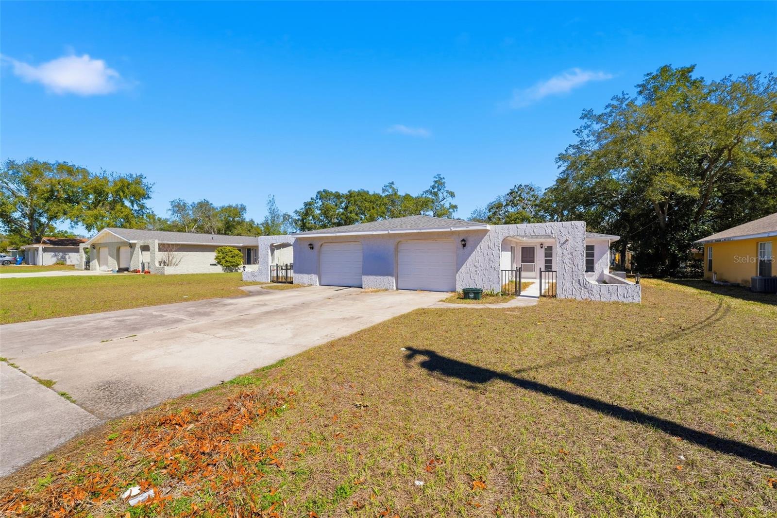 SPRING HILL - Residential