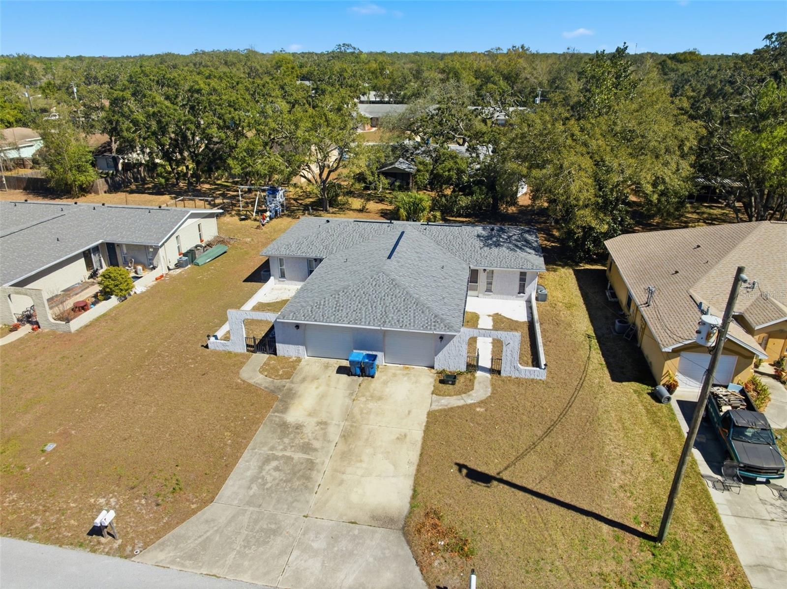 SPRING HILL - Residential