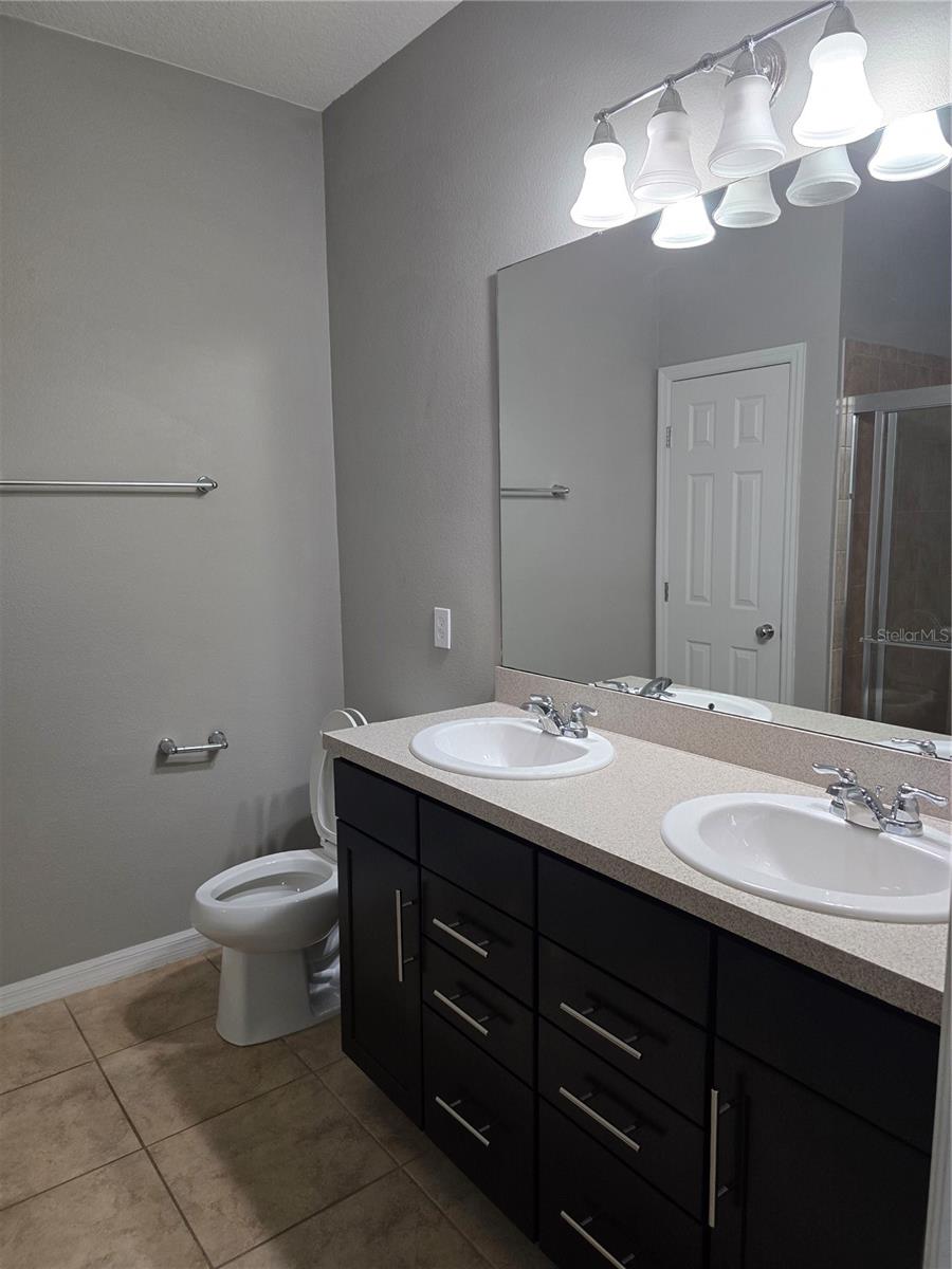 WHALEYS CREEK PH 1 - Residential Lease