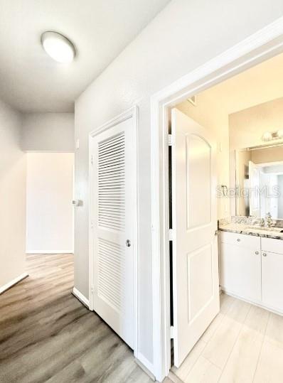 VILLA SONOMA AT INTERNATIONAL - Residential Lease