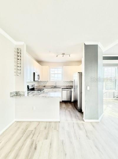 VILLA SONOMA AT INTERNATIONAL - Residential Lease