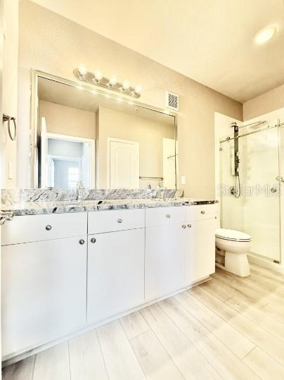 VILLA SONOMA AT INTERNATIONAL - Residential Lease