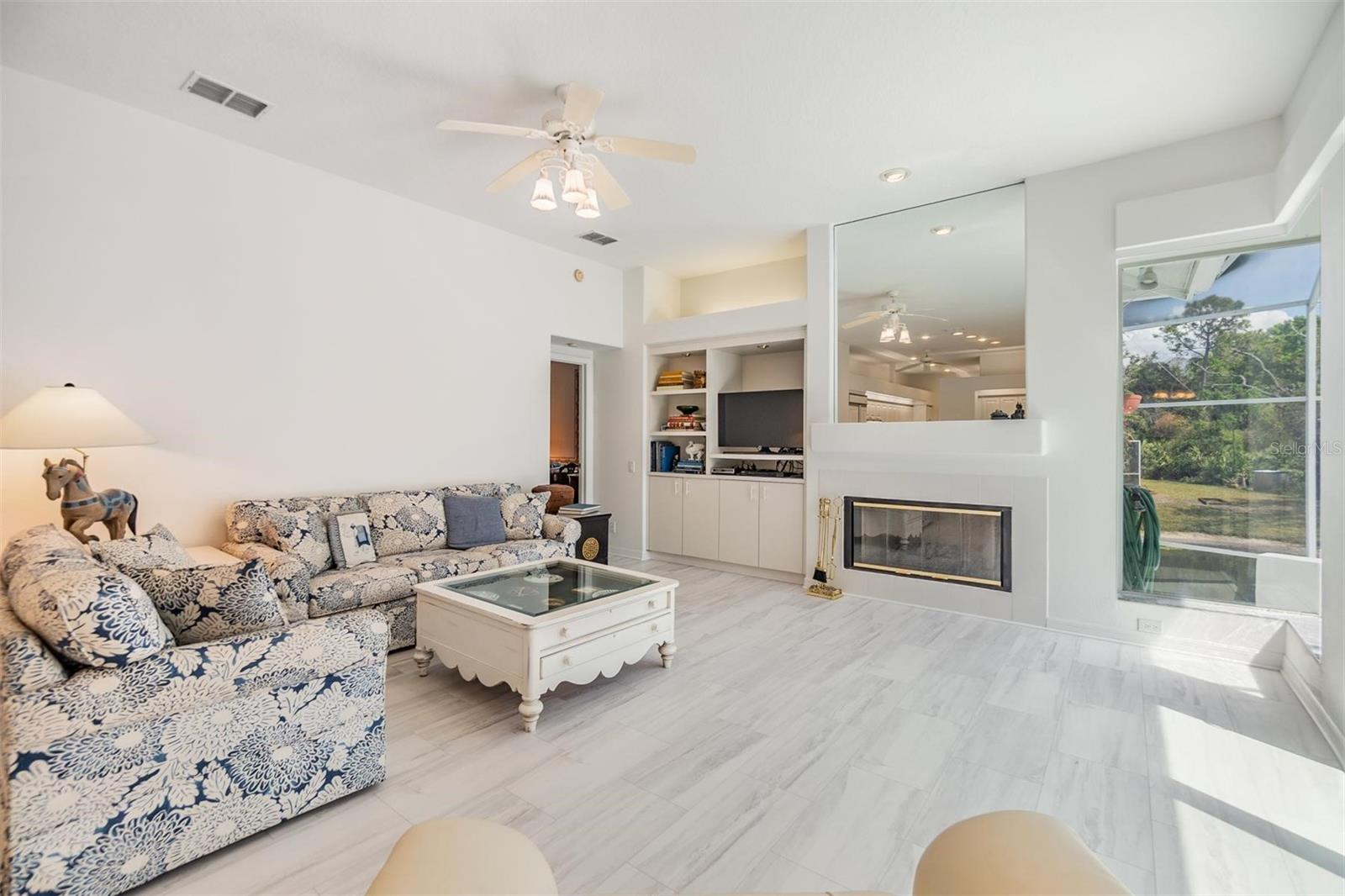 3136 SANDHILL DRIVE