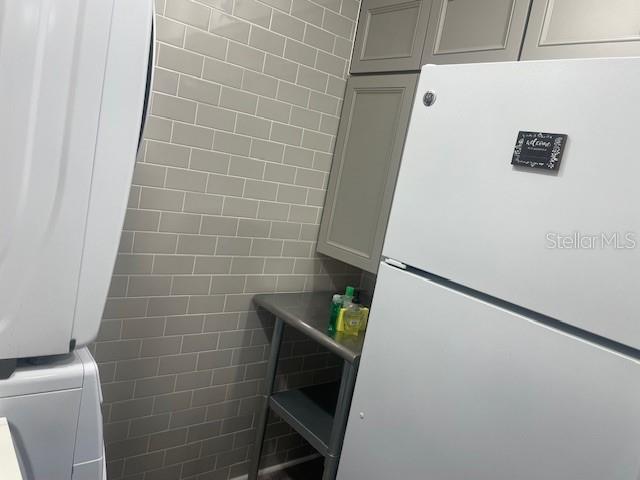 MADEIRA BEACH YACHT CLUB CONDO - Residential