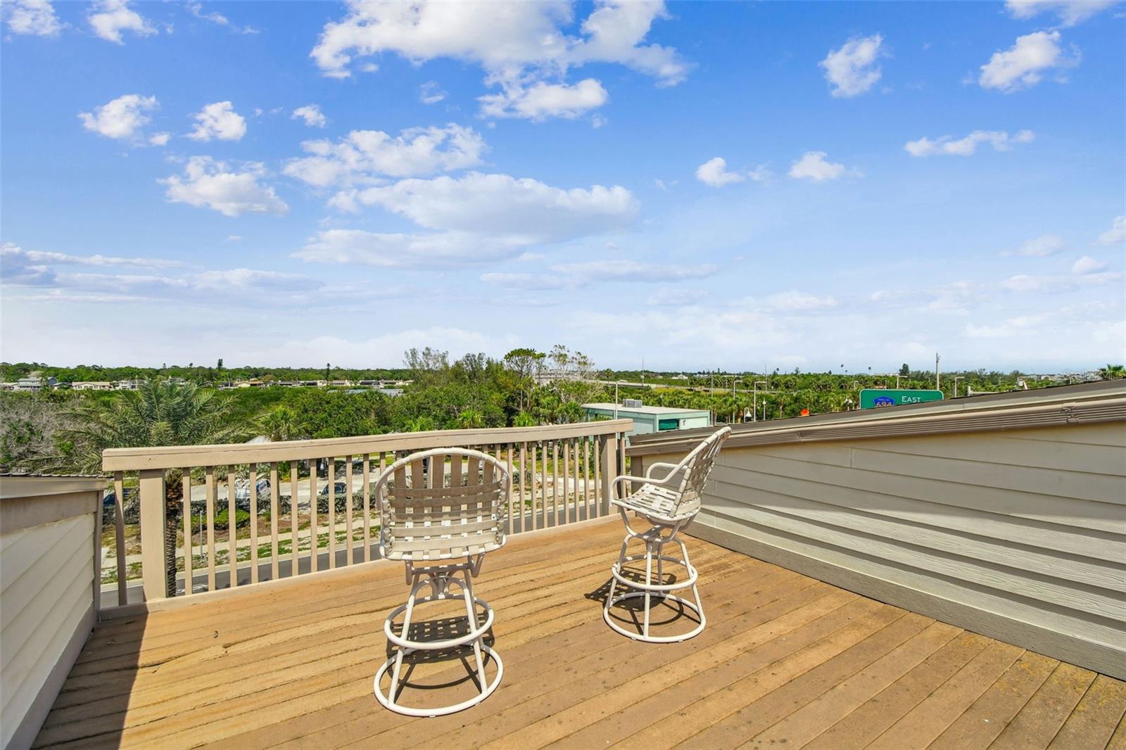 LE SCAMPI CONDO - Residential