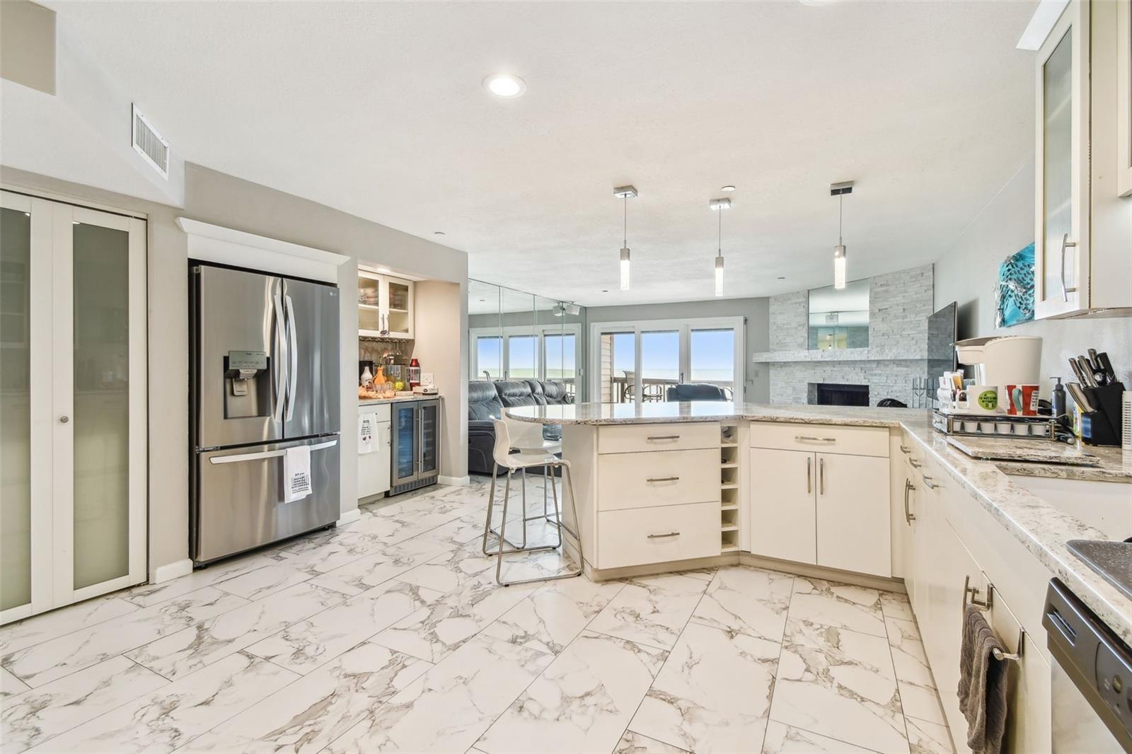 LE SCAMPI CONDO - Residential