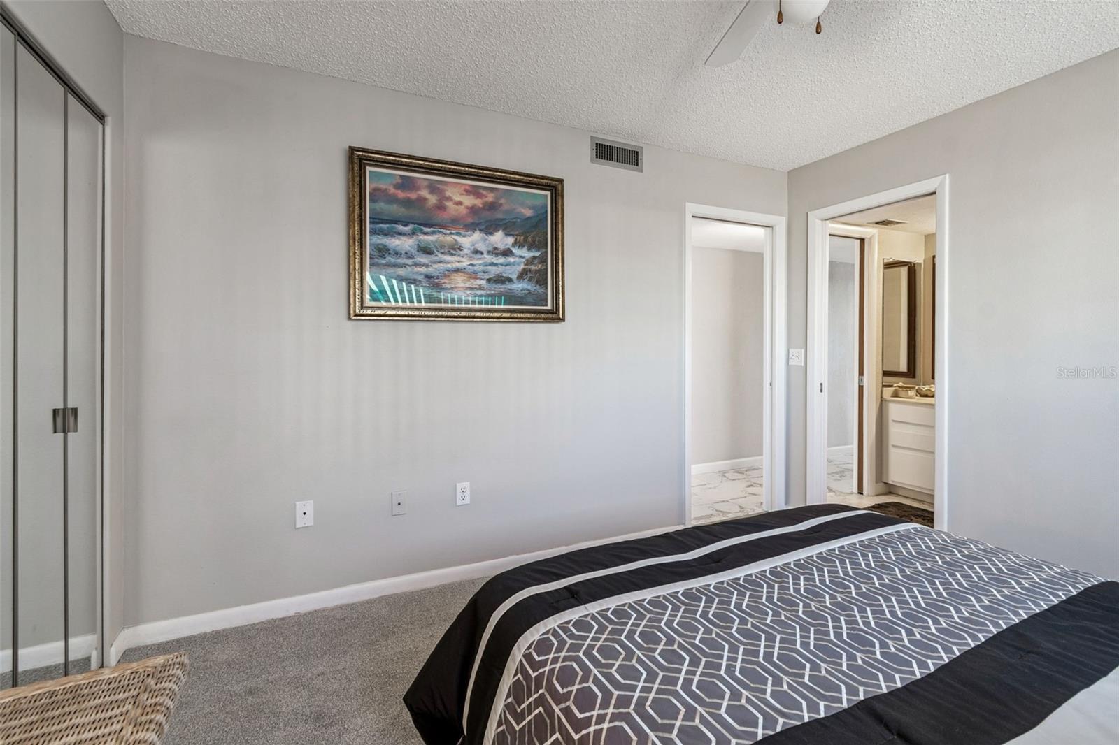 LE SCAMPI CONDO - Residential