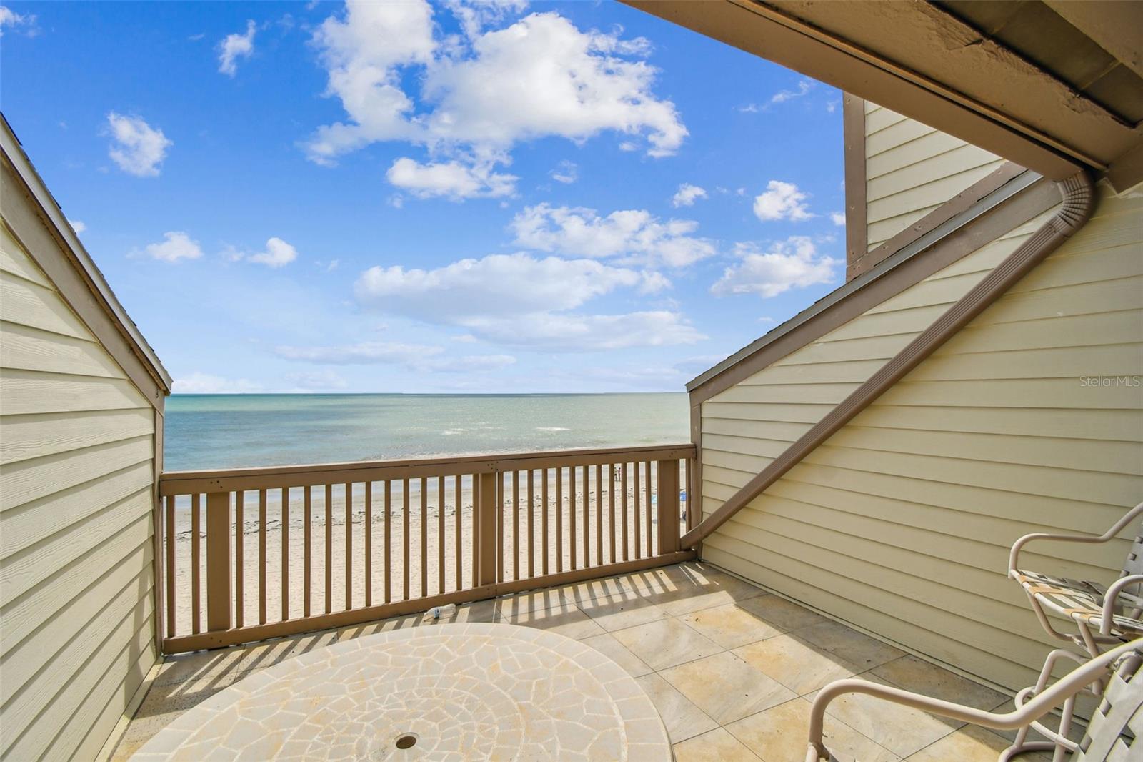 LE SCAMPI CONDO - Residential