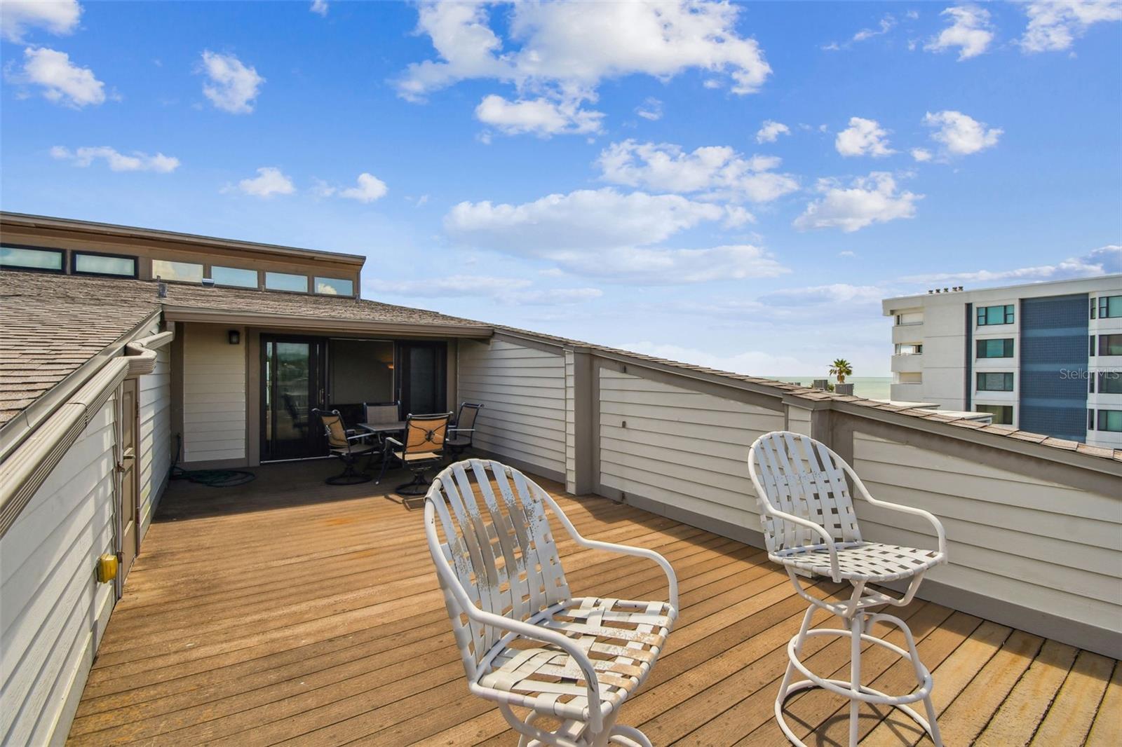 LE SCAMPI CONDO - Residential