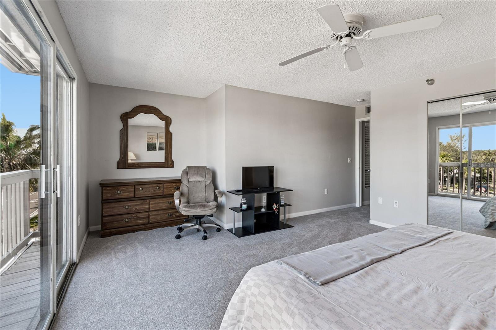 LE SCAMPI CONDO - Residential