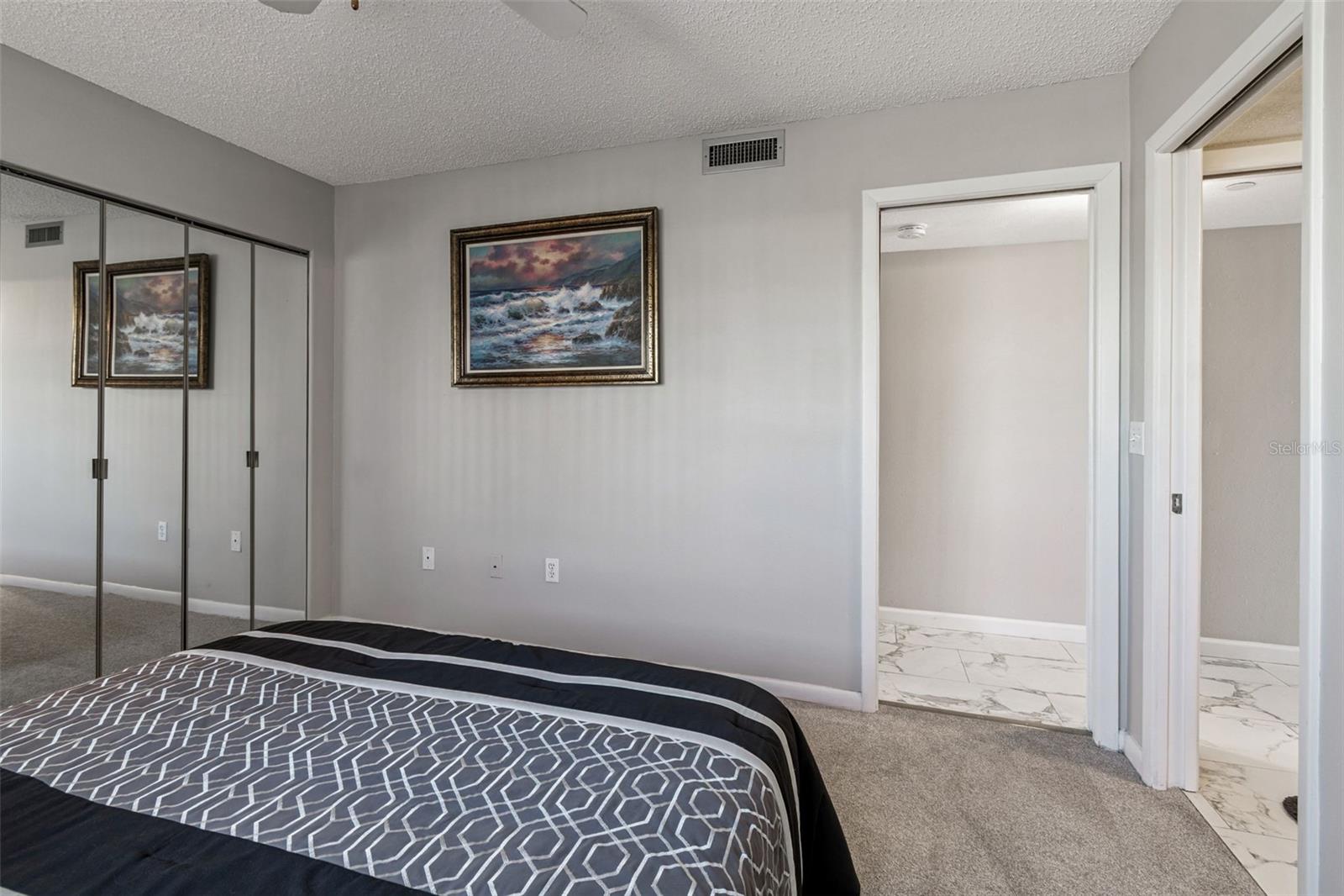 LE SCAMPI CONDO - Residential